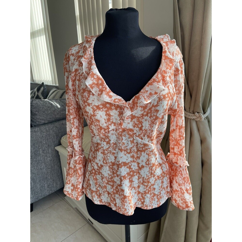Pink Lily Top Womens S Floral Bell Sleeves Blouse - Picture 2 of 8